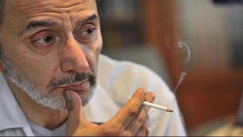 رفض العلاج واختار الموت.. تفاصيل الأيام الأخيرة في حياة الفنان زياد الرحباني  