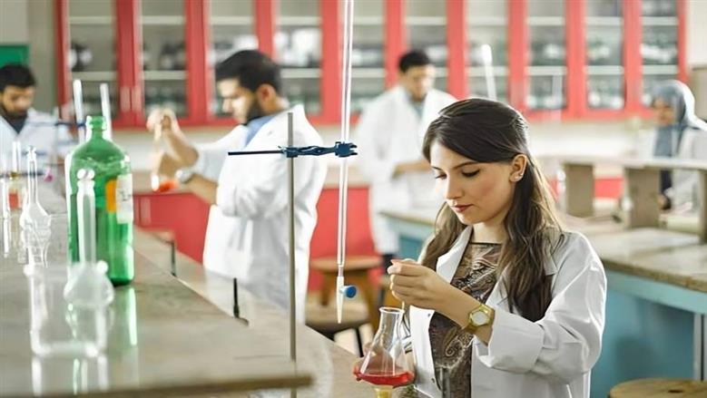  تنسيق كلية العلوم جامعة الزقازيق 2025 وفق العام الماضي.. 7 أقسام