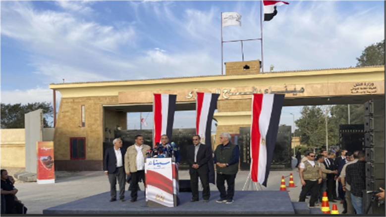 كاتب صحفي: الشاحنات المصرية دخلت معبر رفح محملة بكل احتياجات الشعب الفلسطيني