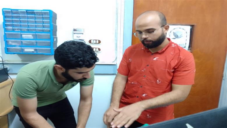 .طلاب كلية هندسة الطبية أسيوط يبتكرون جهاز