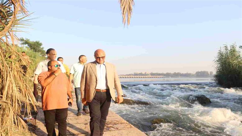 جولة محافظ القليوبية بالقناطر 