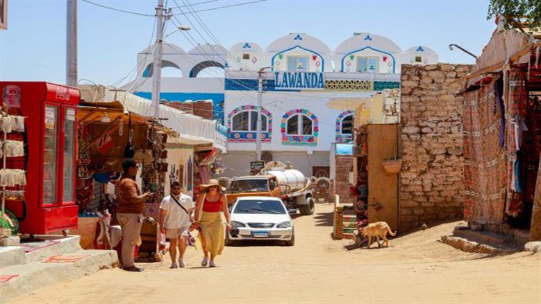 جمال قرية غرب سهيل بأسوان
