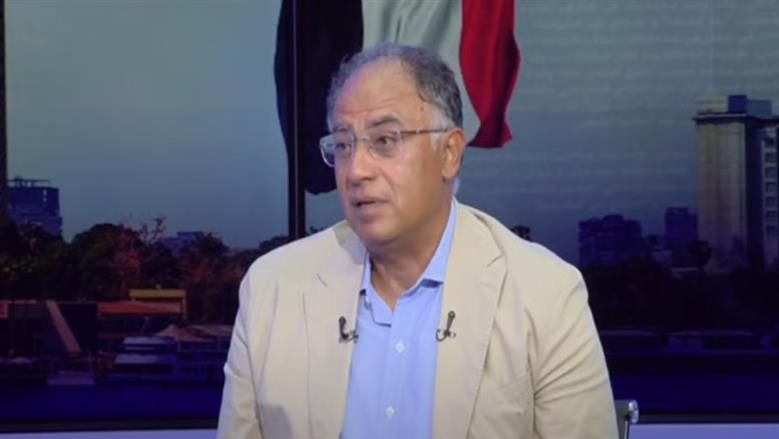 أشرف العشماوي: الرواية التاريخية ليست تسجيلاً للوقائع بل تتطلب الخيال