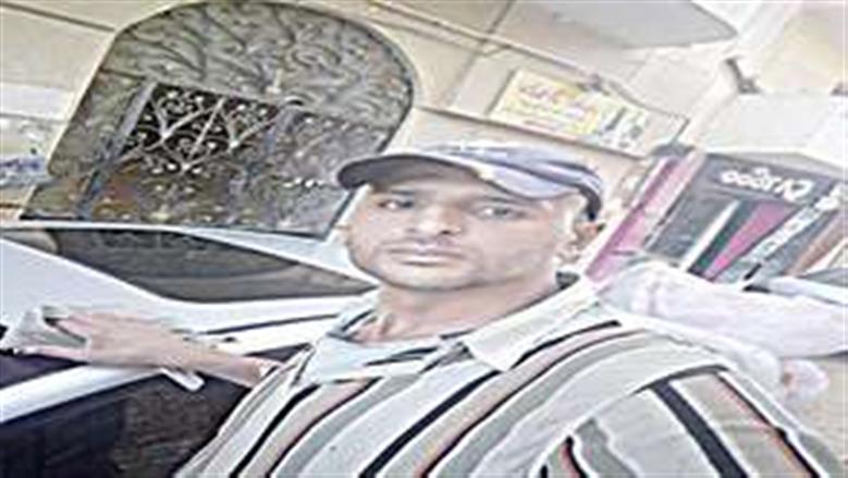 «محمد» يدير مشروعه «أون لاين»: ماكنتش بعرف أكتب اسمي