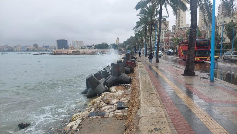 ظاهرة جوية تضرب البلاد اليوم وتتسبب في ارتفاع درجات الحرارة - الوطن