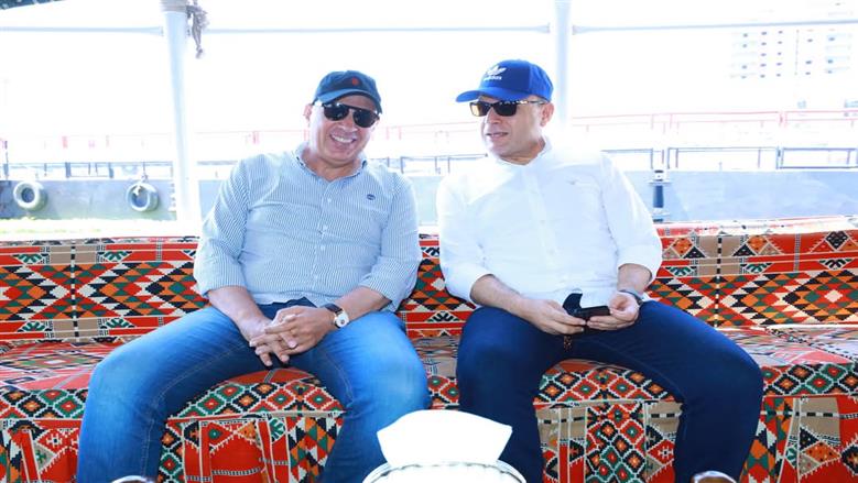 محافظ كفر الشيخ يستقبل وزير الري لتفقد مجرى نهر النيل فرع رشيد