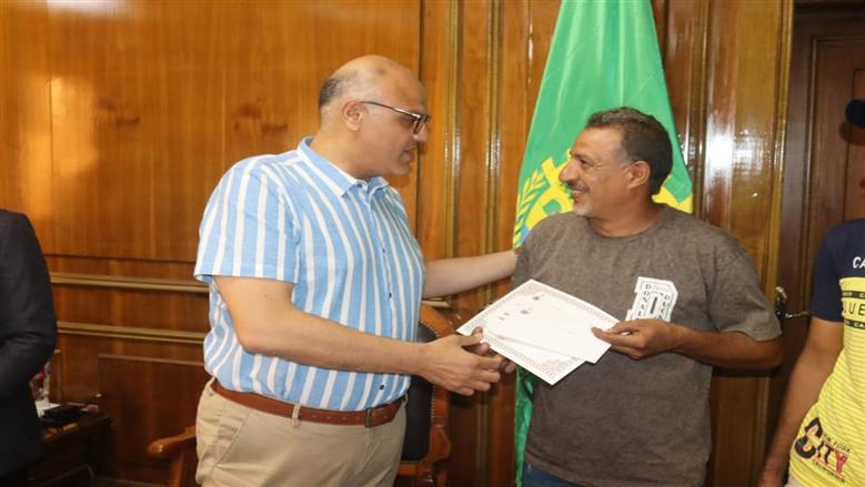لقاء محافظ القليوبية