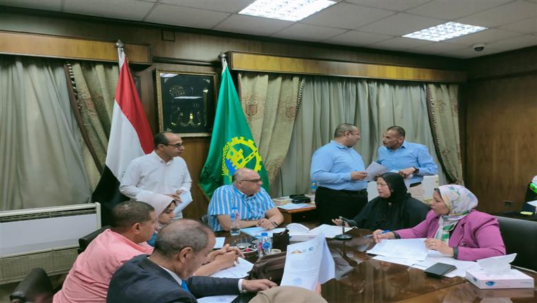 لقاء محافظ القليوبية