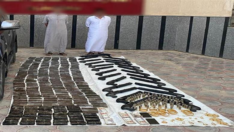 ضبط عنصرين جنائيين بتهمة الاتجار في المخدرات وسرقة محلات الخردة بالظاهر
