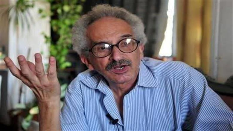سبب وفاة الكاتب صنع الله إبراهيم.. أعراض وأسباب الالتهاب الرئوي - الوطن