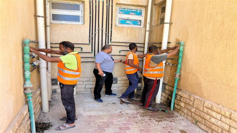 حملة لإزالة وصلات المياه الخلسة وتحصيل المتأخرات في «قنا ودمياط» الجديدتين