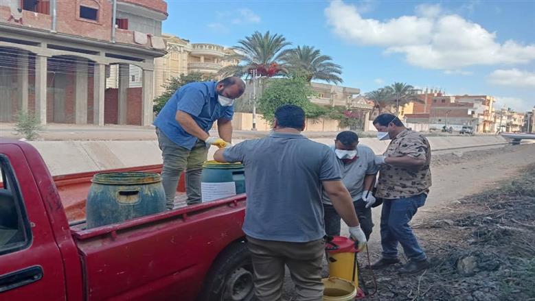 إطلاق حملة لتعقيم المجاري المائية لمكافحة القواقع الناقلة للأمراض في كفر الشيخ