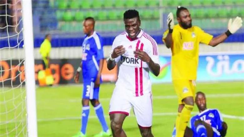 9 معلومات عن لاعب الزمالك رزاق أوموتويوسي بعد وفاته اليوم