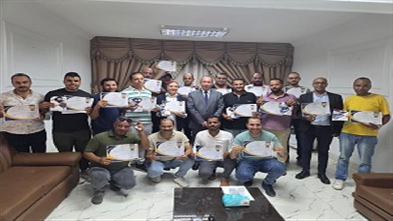 «النقل» تختار أفضل السائقين بمبادرة «سائق واعٍ لطريق آمن» للانضمام إلى شركاتها