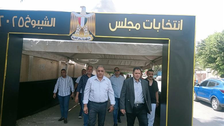 لجان