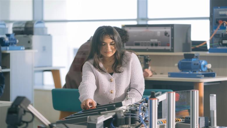 جامعة مصر للمعلوماتية