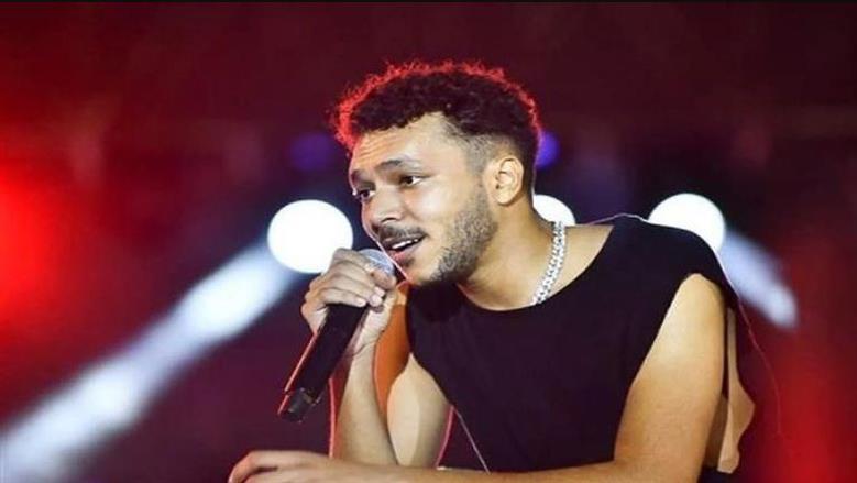 «كل الفرحة اللي في الدنيا كانت في إيديا وضيعتها».. كلمات أغنية الأيام لويجز 