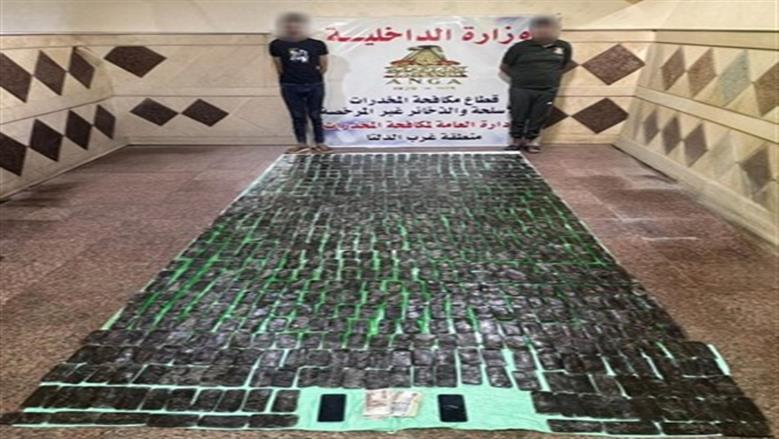 مصرع 3 عناصر شديدة الخطورة وضبط نصف طن مخدرات و126 قطعة سلاح بعد مداهمات أمنية بقنا والأقصر وأسيوط