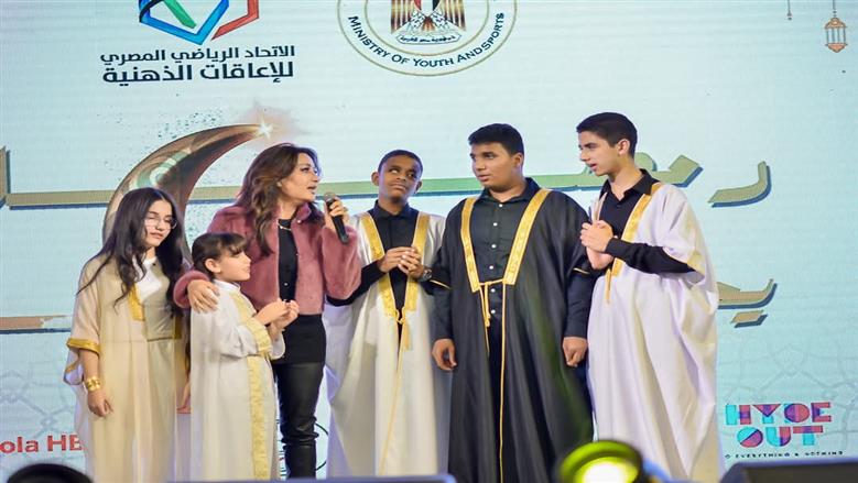 قادرون باختلاف 