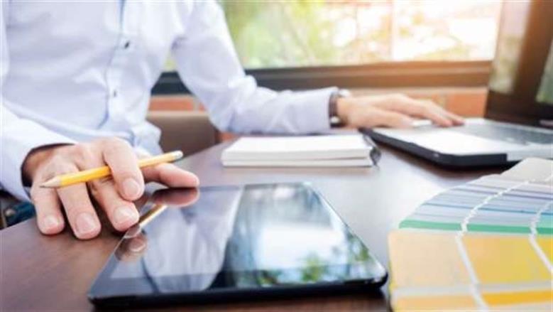 يطبق خلال ساعات.. أبرز بنود قانون العمل الجديد 2025