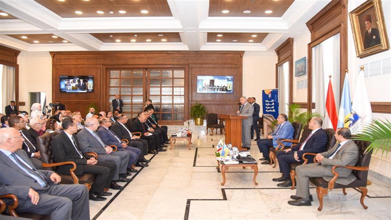 ندوة قانون العمل الجديد في الإسكندرية