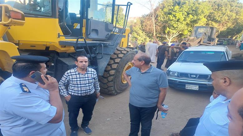انهيار عقار 