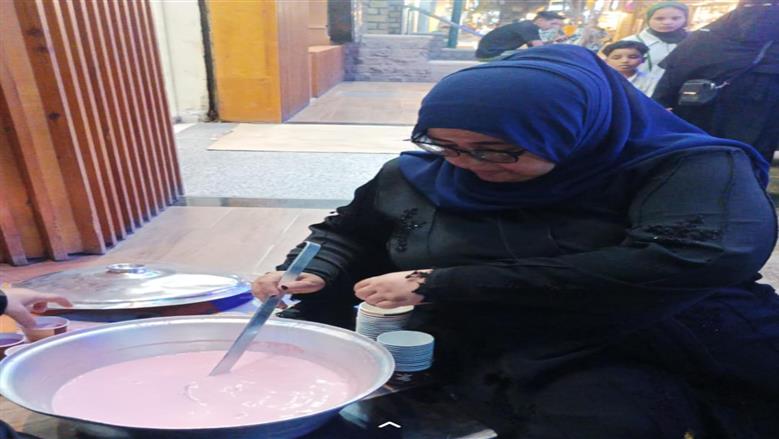توزيع قرفة باللبن