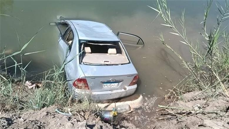 شاب يلحق بوالده بعد ساعات من وفاته.. «مات في حادثة عربية»