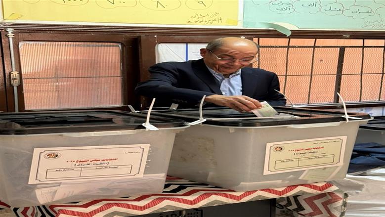 شردي يدلي بصوته في اليوم الثاني للانتخابات