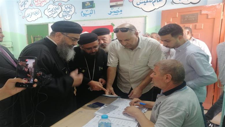 الأزهر والكنيسة يدلون بأصواتهم في انتخابات مجلس الشيوخ
