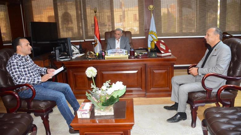 محافظ الغربية يجتمع مع نواب البرلمان ويوجه بالاستجابة الفورية لمطالب المواطنين