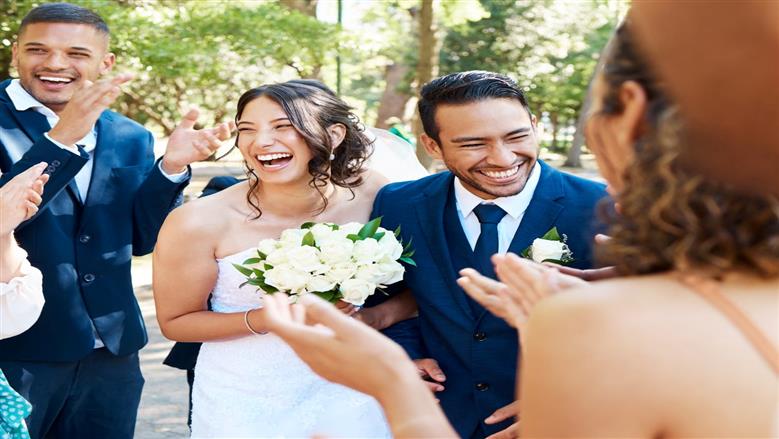 التذكرة بـ1000 دولار.. زوجان أمريكيان يفرضان رسوما على المدعوين لحفل زفافهما