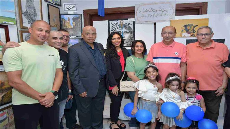 معرض الفنون التشكيلية