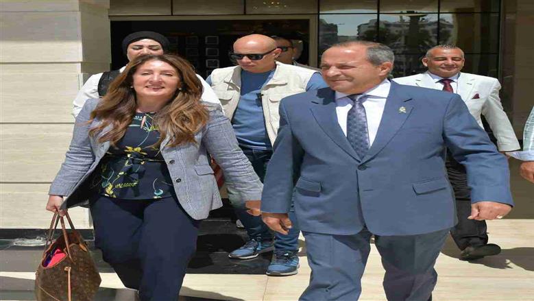 محافظ بورسعيد