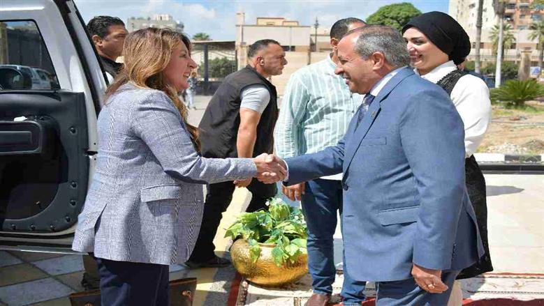 محافظ بورسعيد
