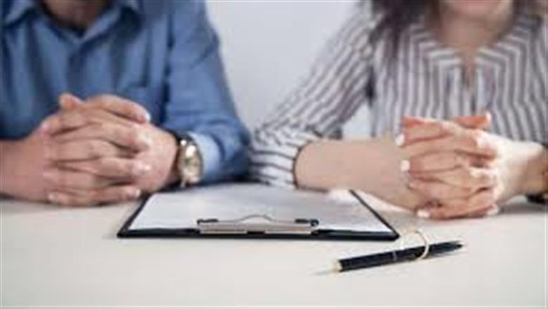 ماذا تفعل المطلقة إذا كان طليقها معسرا ولا يستطيع دفع النفقة؟