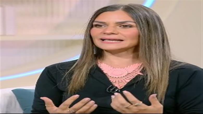 الفنانة نادين لجاسمين طه زكي: نشأت في جو أسري تسوده المودة وشقيقي شادي سندي