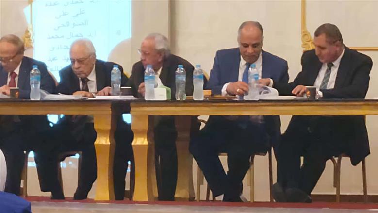 «الزراعة» تستعرض جهود تعزيز وتحديث الخدمات الإرشادية للمزارعين