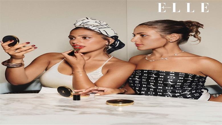 جانا وكنزي عمرو دياب على غلاف مجلة فرنسية.. إبداع نسائي عربي