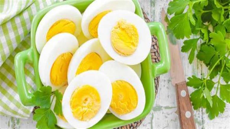 متي يصبح البيض خطر علي الصحة.. راقب هذه الحالات