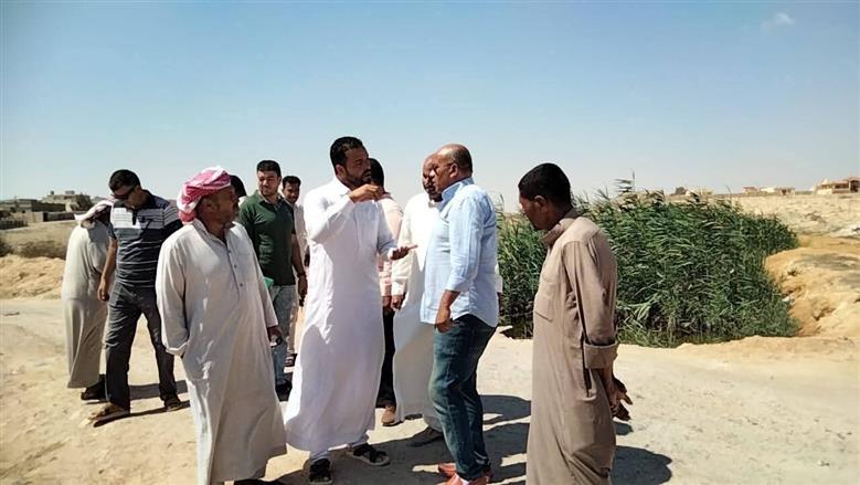 خلال لقاء خدمة المواطنين واستماع قيادات مجلس مدينة مطروح لأهالي قرية علوش