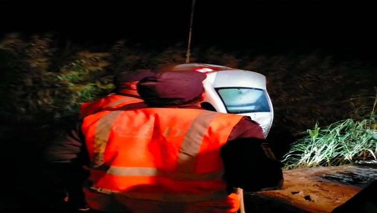 حادث مصرع زوجين ونجلهما في البحيرة