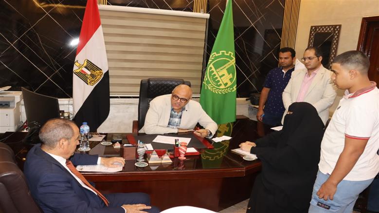 لقاء محافظ القليوبية
