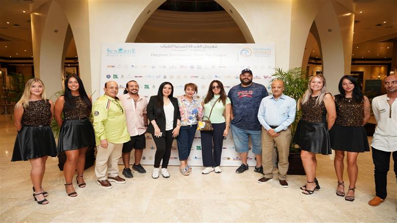 وصول النجوم مهرجان الغردقة لسينما الشباب