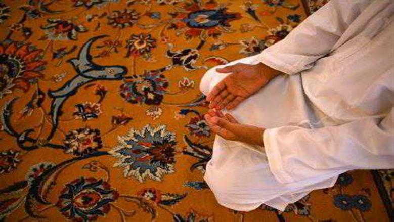 أدعية للمتوفى يوم الجمعة.. جنة وغفران ونور له في القبر