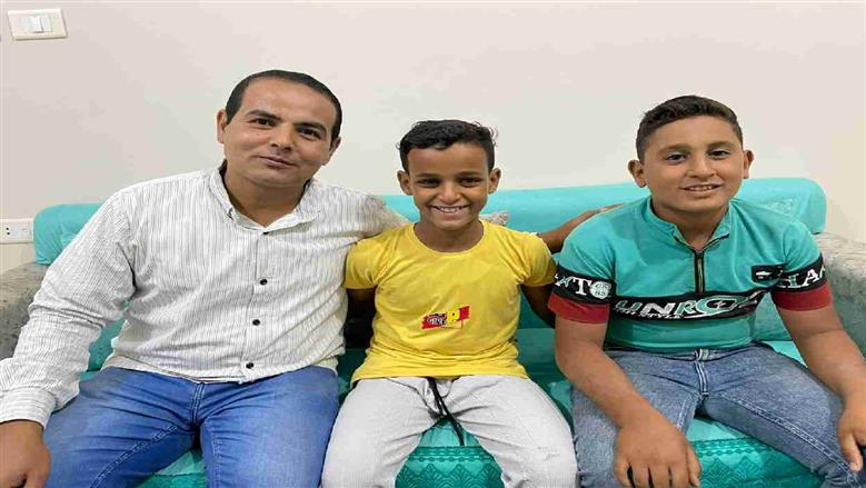الطفلان أحمد وعبدالرحمن 