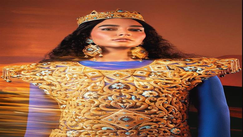 أغلى فستان بالعالم يدخل موسوعة جينيس.. مصمم من الذهب وسعره يتجاوز 50 مليون جنيه