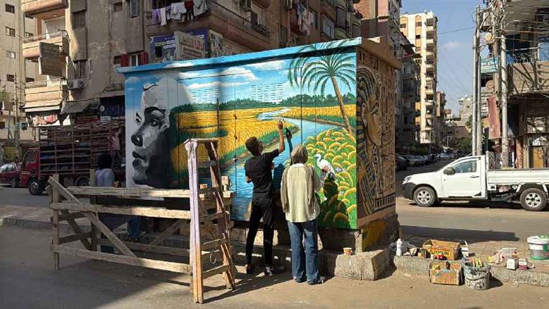 رسومات فنية وفرعونيةو