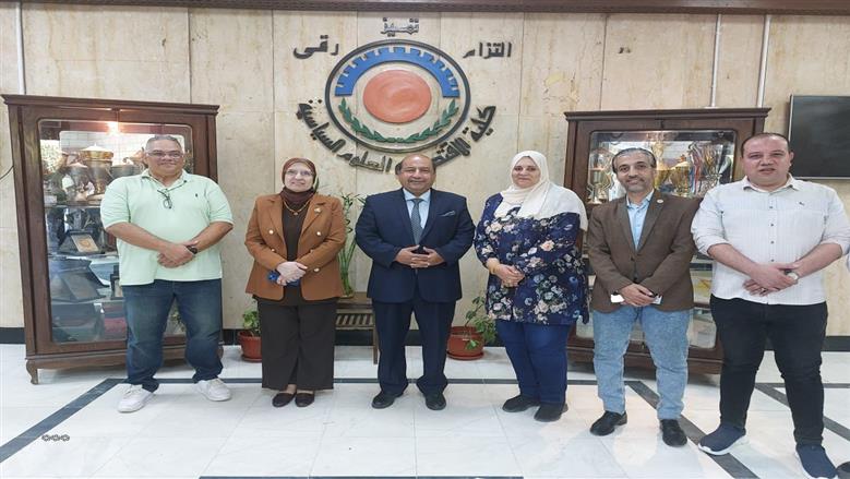 جامعة القاهرة