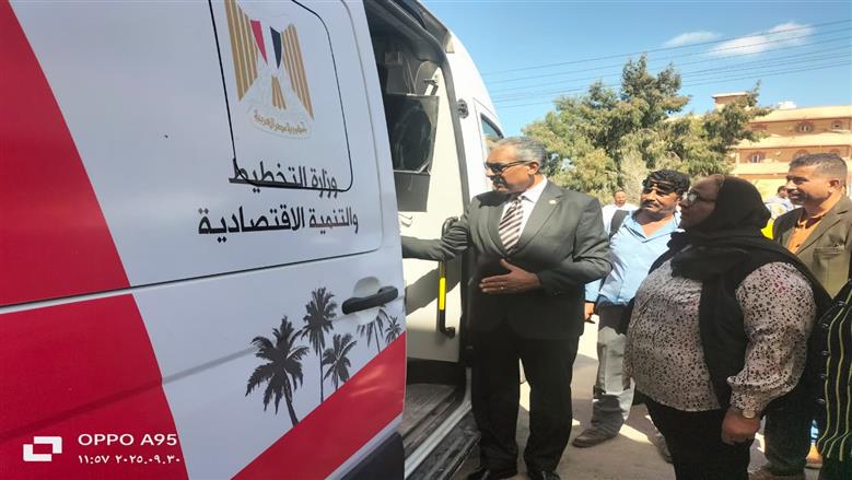 خلال فعاليات قافلة مطروح الخير الشاملة في الضبعة